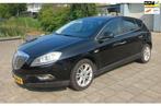Lancia Delta 1.4-nieuwe apk,airco, navigatie, cruise Control, Auto's, Lancia, Voorwielaandrijving, Gebruikt, 1295 kg, 4 cilinders