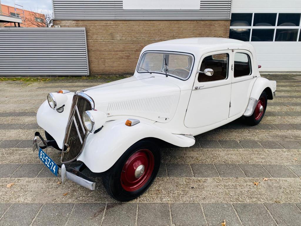 Citroen Traction 11 1952 wit, Auto's, Gebruikt, Overige modellen, 4 cilinders, Wit