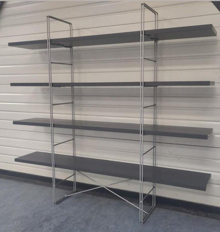 Enetri designerkast - Niels Gammelgaard - Mat Grijs, Met plank(en), Gebruikt, 100 tot 150 cm, Overige materialen