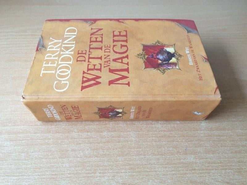 Terry Goodkind - Zwaard van de Waarheid (HC), Boeken, Ophalen of Verzenden, Gelezen, Terry Goodkind
