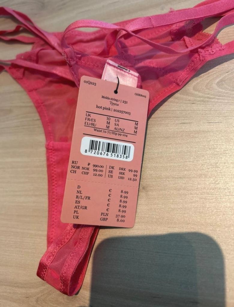 Nieuwe Hunkemöller string met label, Kleding | Dames, Ondergoed en Lingerie, Ophalen of Verzenden, String