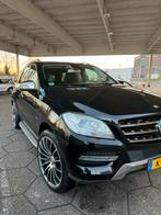 Mercedes-Benz M-Klasse Ml250 Bluetec 4MATIC 2012 Zwart, Auto's, Mercedes-Benz, Automaat, 4 cilinders, 255 €/maand, Zwart