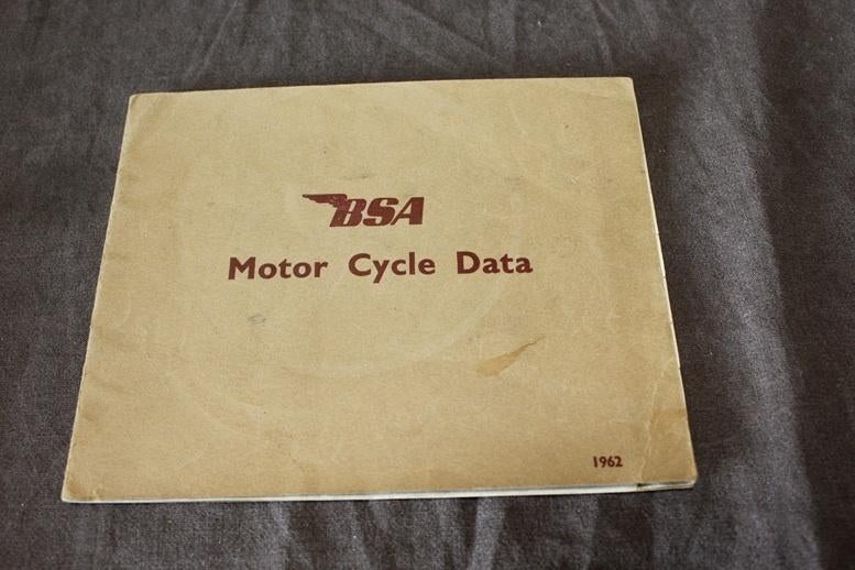 BSA 1962 motorcycle data A10 A65 A50 B40 C15 D7 D1, Ophalen of Verzenden, Overige merken