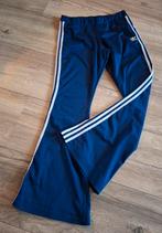 Flared sportbroek. Adidas trackpants. 3 stripes. L. Nike., Kleding | Dames, Sportkleding, Ophalen of Verzenden, Nieuw, Zwart, Overige typen