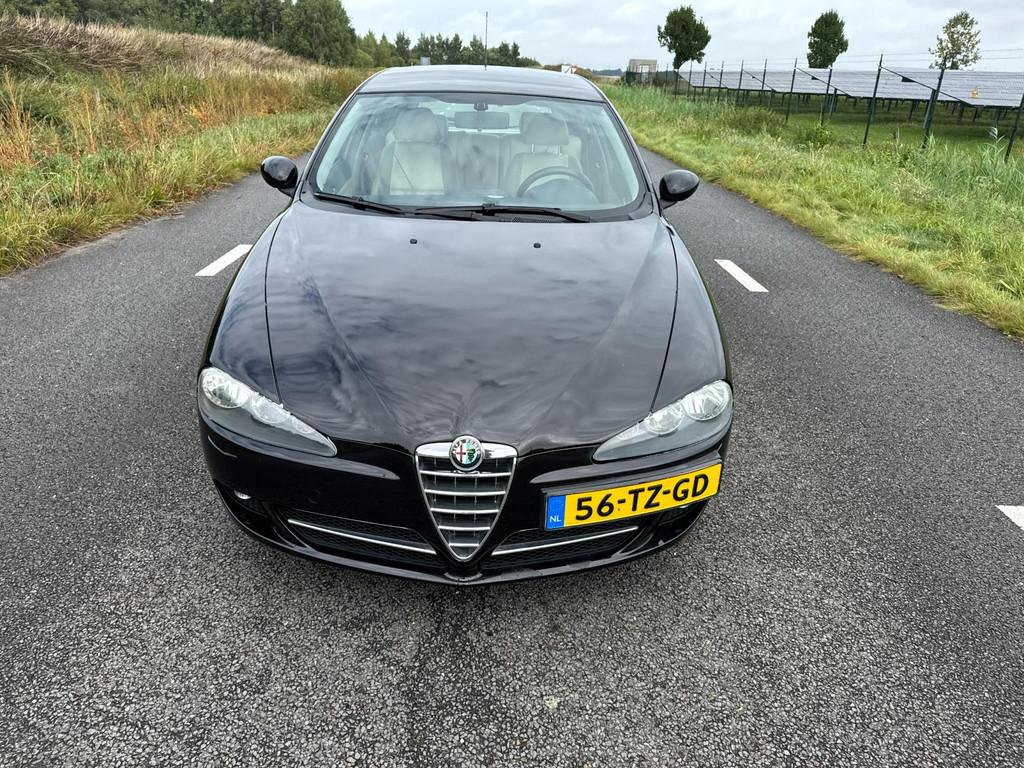 Alfa Romeo 147 1.6 T.Spark Veloce Business Inruil mogelijk!, Auto's, Alfa Romeo, Voorwielaandrijving, 1195 kg, Gebruikt, 4 cilinders