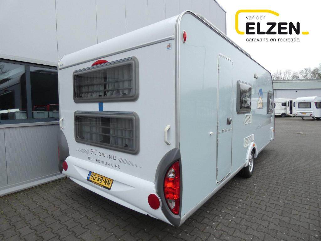 Knaus Sudwind Premium Line 550 FSK, Caravans en Kamperen, Schokbreker, Rondzit, Overige typen, Bedrijf