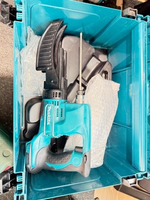 MAKITA DFR550ZJ cordless screwdriver 55mm, Ophalen, Zo goed als nieuw