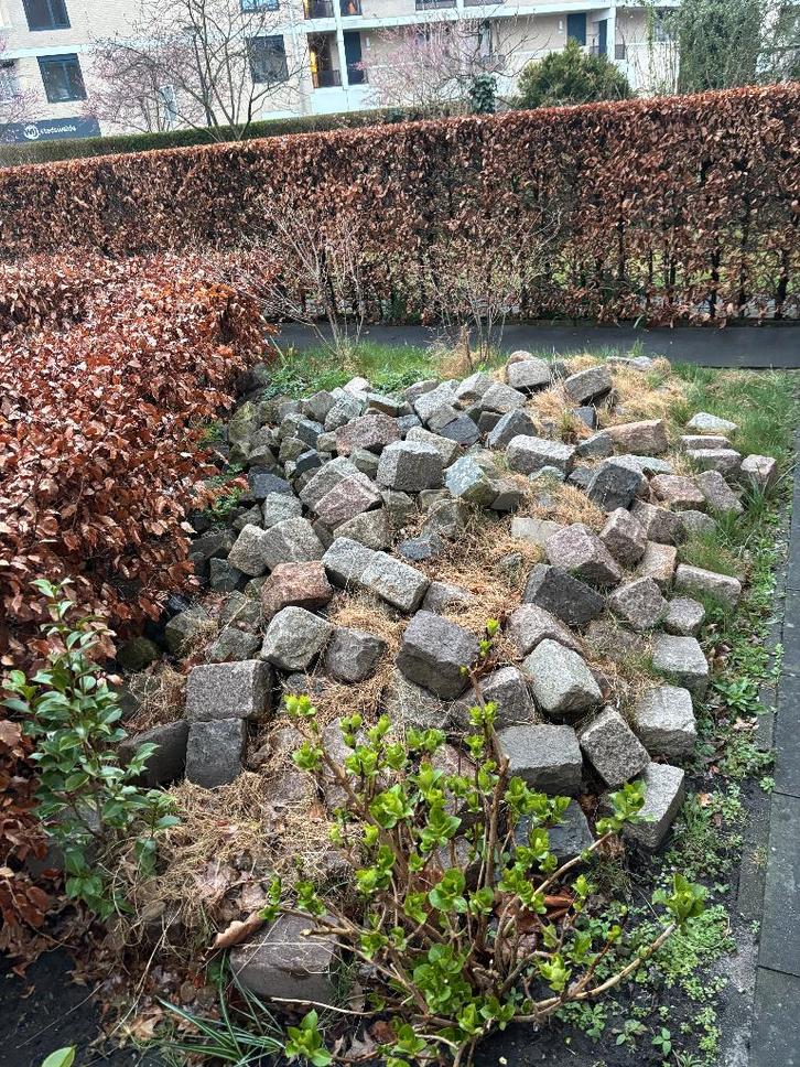 Gratis 15 m2 Kinderkoppen, kaseien oude kinderkoppen, Tuin en Terras, Tegels en Klinkers, Gebruikt, Overige typen, Natuursteen