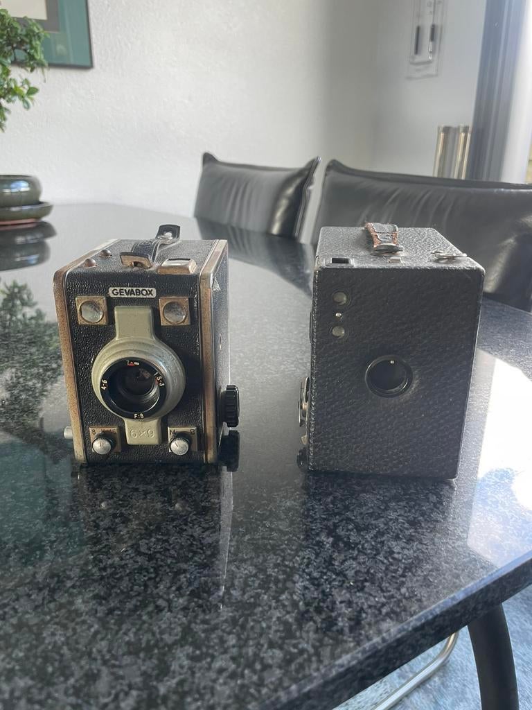 2 boxjes 1 Hawk-Eye en een Gevabox, Audio, Tv en Foto, Fotocamera's Analoog, Ophalen of Verzenden, Gebruikt, Compact, Overige Merken