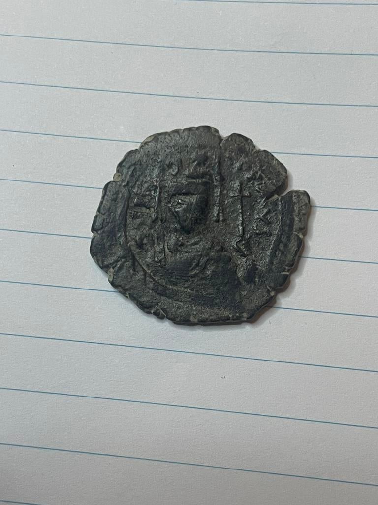 Maurice Tiberius Byzantijnse Follis brons bodemvondst, Ophalen of Verzenden, Brons
