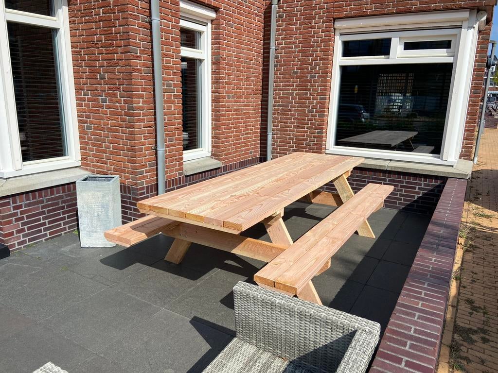 Robuuste douglas picknicktafels en andere tuinmeubelen, Ophalen of Verzenden, Zo goed als nieuw, Rechthoekig, Hout