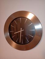 Karelsen wandklok, Ophalen, Zo goed als nieuw, Analoog, Wandklok