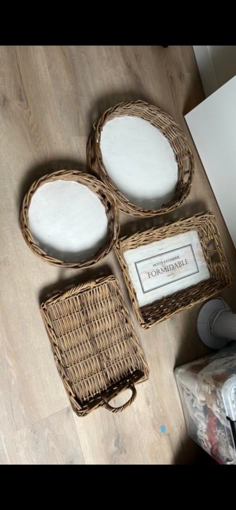 Manden groot formaten, Ophalen, Zo goed als nieuw, Rond, Hout