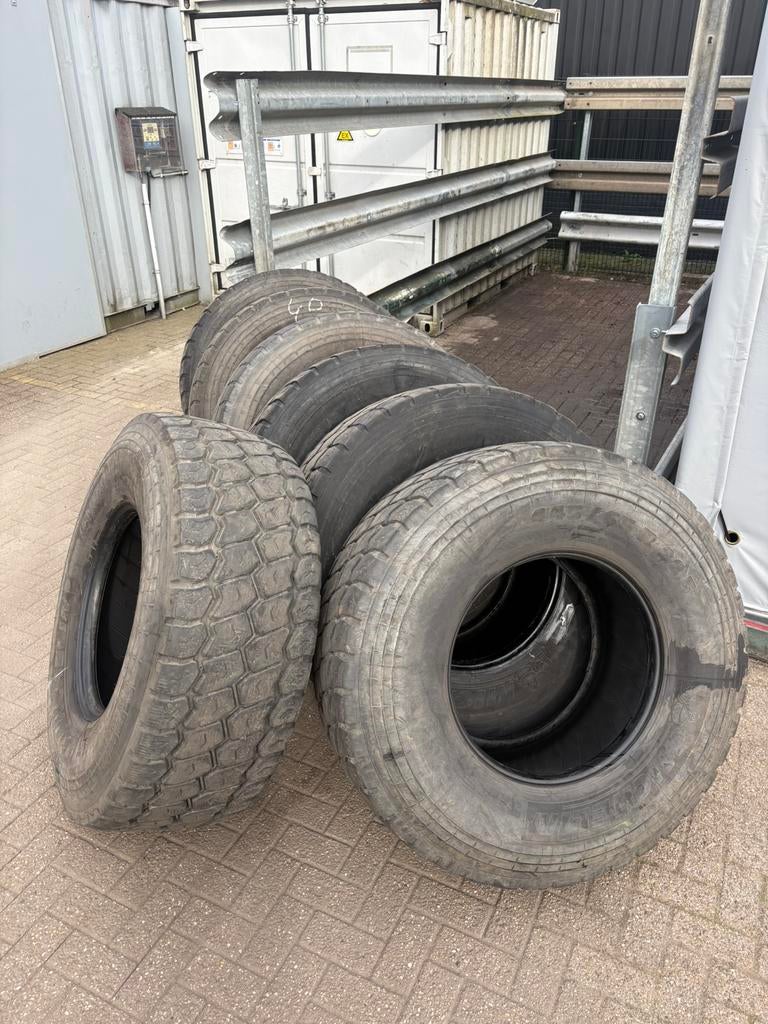 Michelin XZY3 445/65R22.5 banden, Ophalen