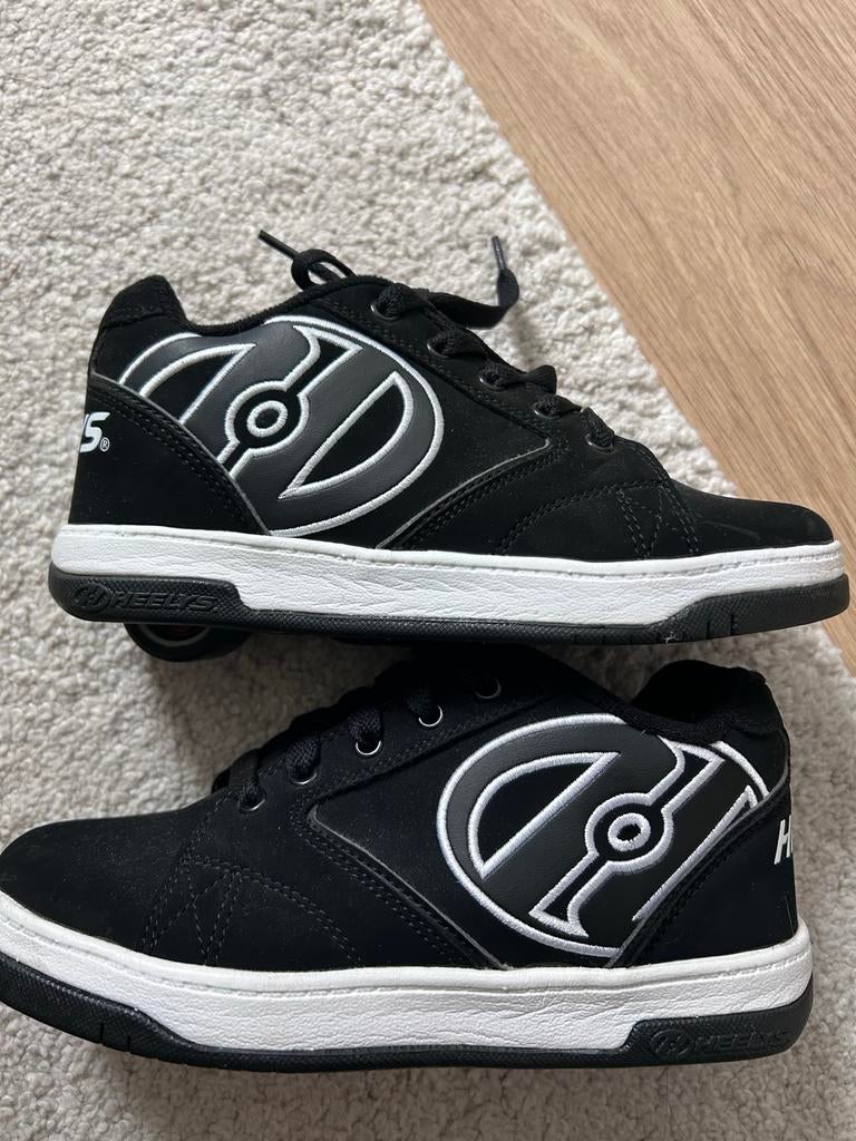 Heelys rolschoenen maat 36,5 (23 cm) zwart, Ophalen of Verzenden, Gebruikt, Kinderen