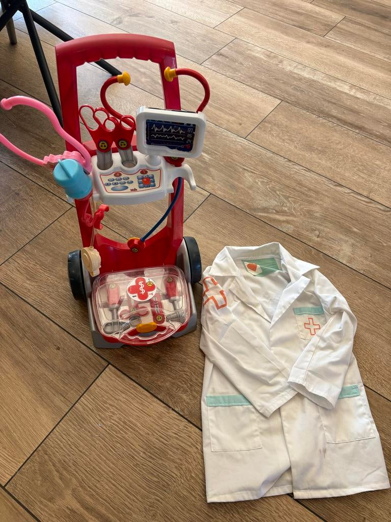 Dokterskoffer met doktersjas en medische kar, Ophalen, Gebruikt, Jongen of Meisje