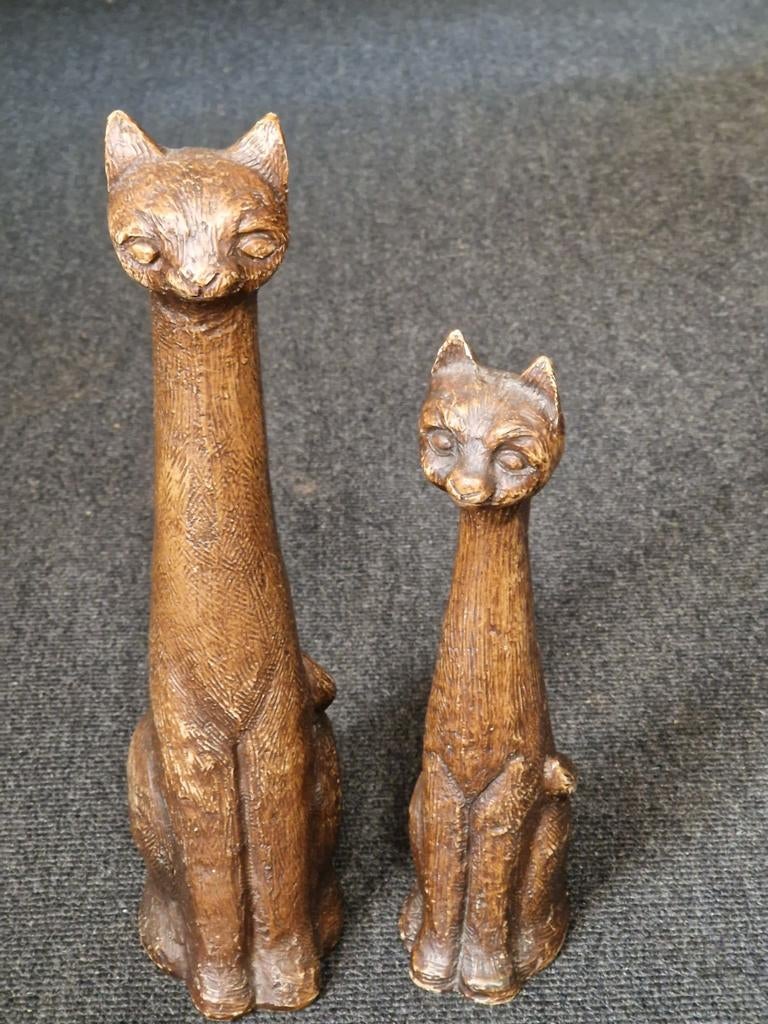 Vintage Set 2 katten kunststof AP.Gesigneerd en Genummerd., Verzamelen, Beelden en Beeldjes, Ophalen of Verzenden, Zo goed als nieuw