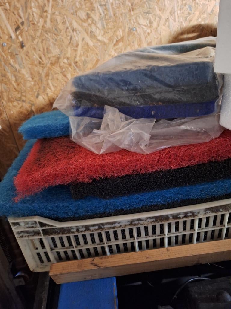Vijver filter matetiaal lavasteen matten zeolite watten etc, Ophalen, Nieuw, 30 tot 200 cm, 120 cm of meer
