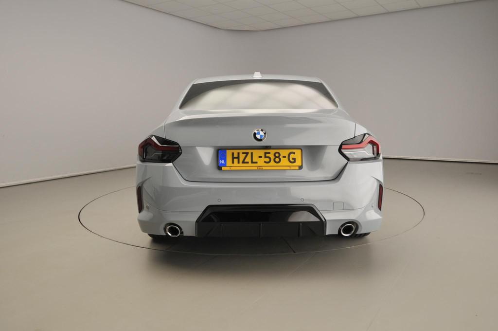 BMW 2 Serie Coupé 218i | M-Sportpakket | LED | Navigatie |, Auto's, Automaat, Gebruikt, Met garantie (alle), 4 stoelen