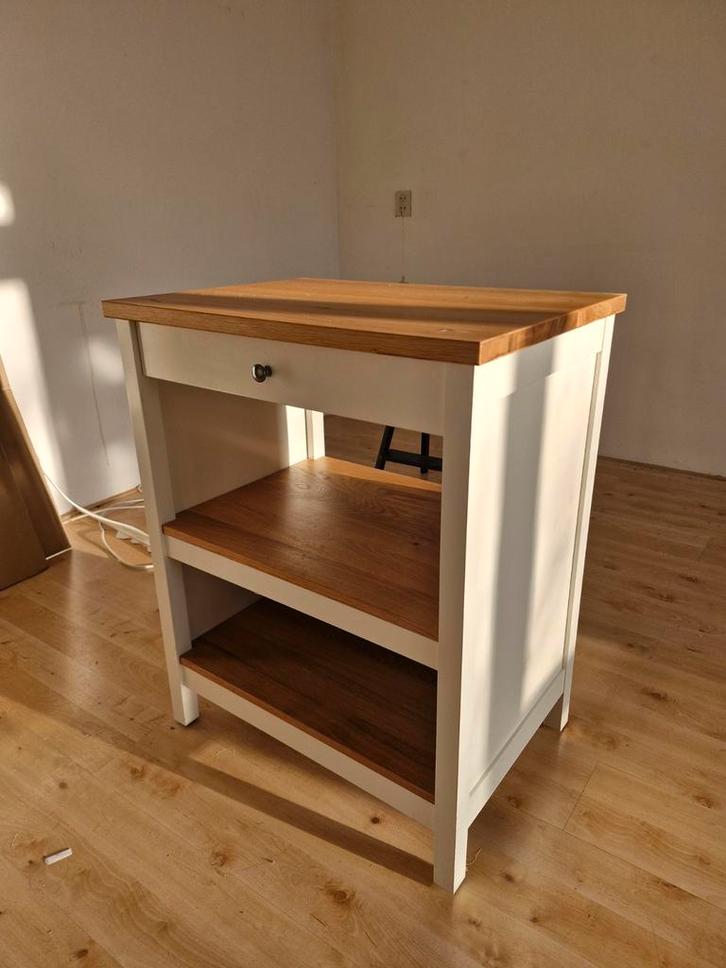IKEA TORNVIKEN keukeneiland 72x52 cm – eiken / ecru, Huis en Inrichting, Tafels | Sidetables, Gebruikt, 50 tot 75 cm, Rechthoekig