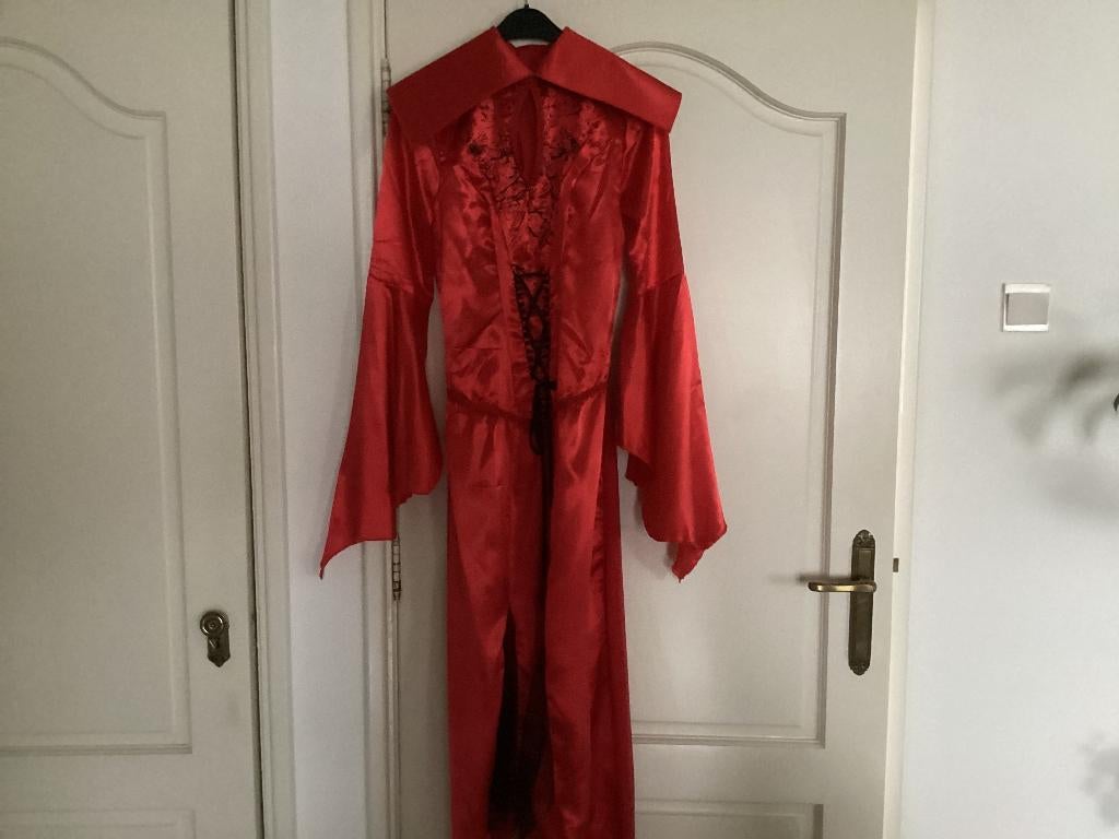 Halloween jurk /Duivel jurk / Carnaval, Maat 38/40 (M), Nieuw, Ophalen of Verzenden, Halloween