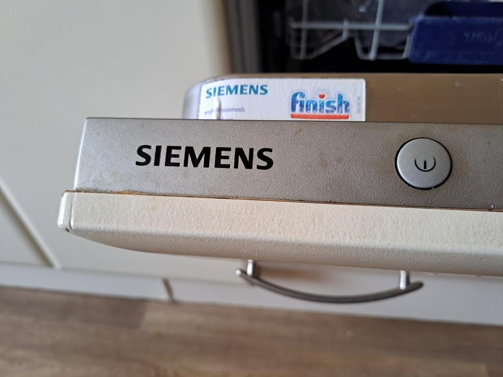 Miele vaatwasmachine/afwasautomaat (inbouw), Witgoed en Apparatuur, Wasmachines, Ophalen, Gebruikt, 1600 toeren of meer, Minder dan 85 cm