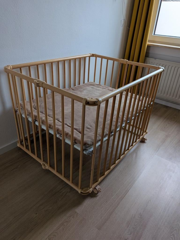 Geuther Inklapbare Box - 3 standen verstelbaar, Kinderen en Baby's, Boxen, Ophalen, Gebruikt, Vierkant, In hoogte verstelbaar