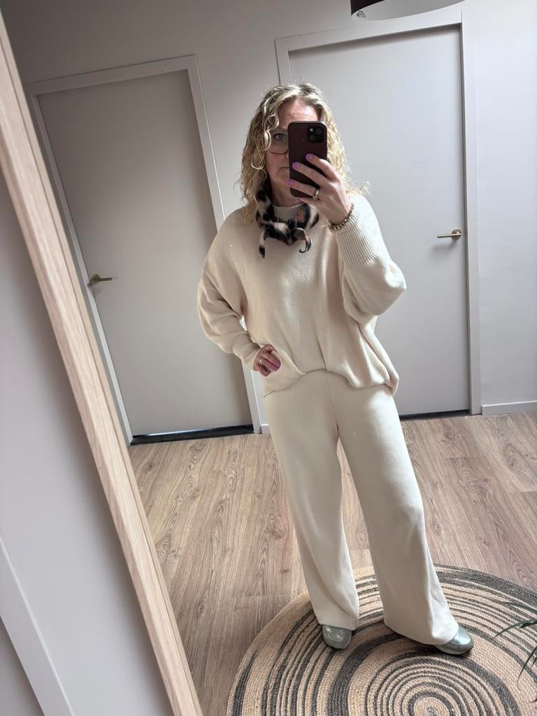 De huismuts homewear pak beige!, Kleding | Dames, Huispakken, Ophalen of Verzenden, Zo goed als nieuw, Maat 38/40 (M), Beige