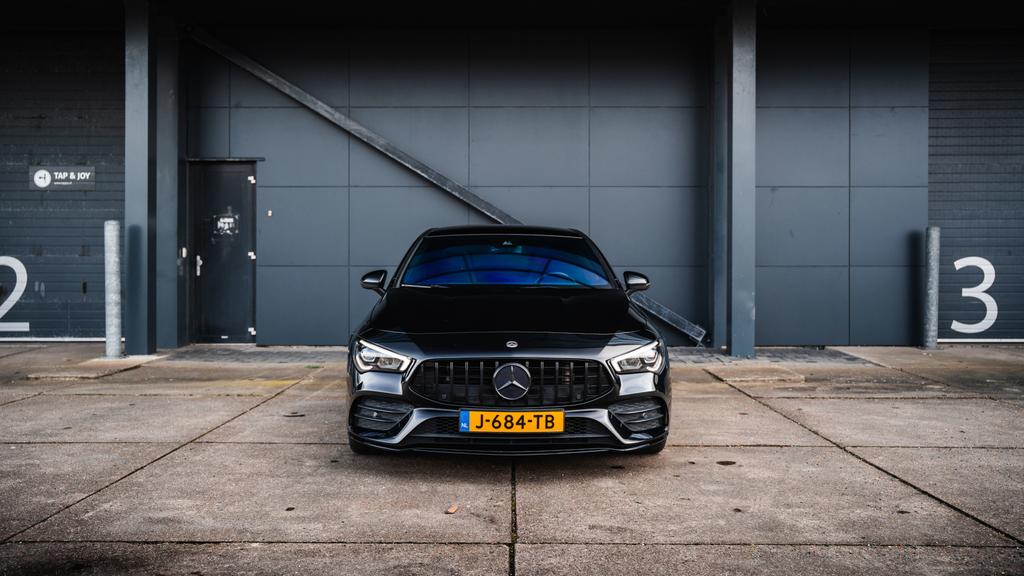 Mercedes-Benz CLA 180 | AMG Black Edition | Pano | Burmester, Auto's, CLA, 136 pk, 4 cilinders, Zwart