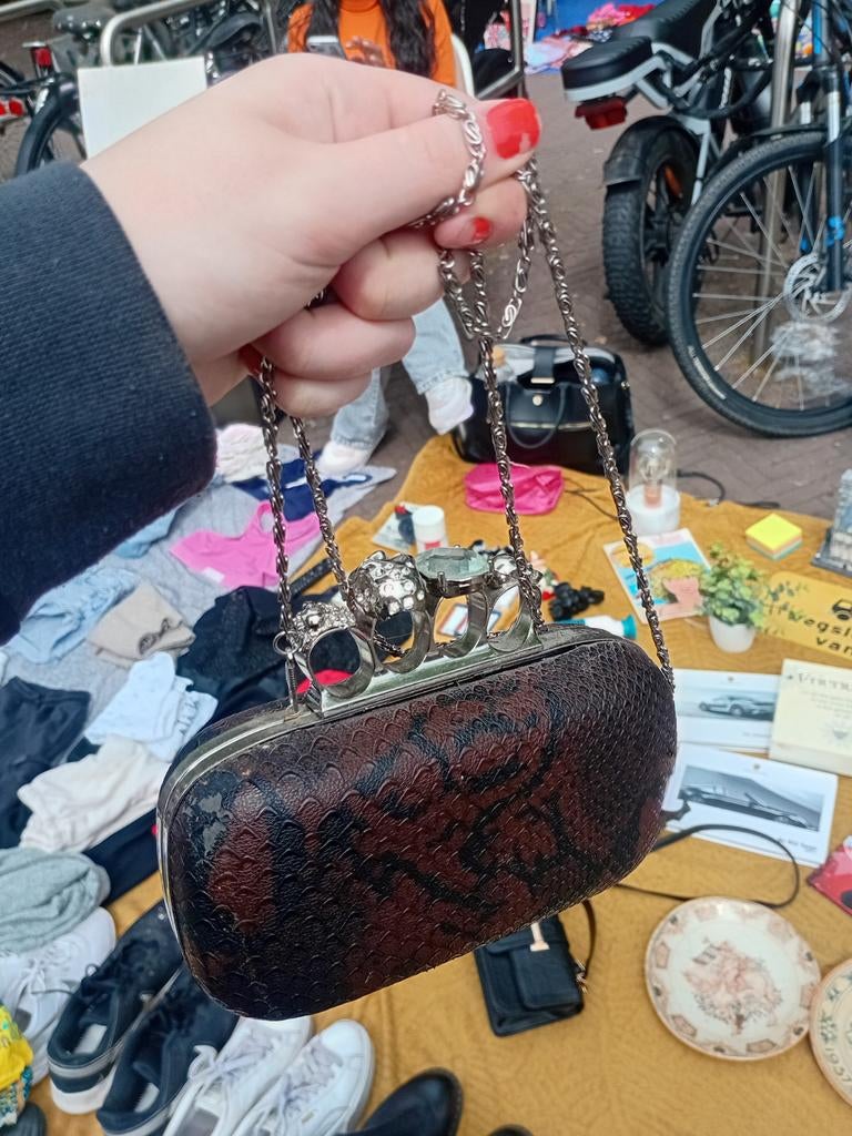 Uniek slangenleer tasje met ringen - Avondtasje, Sieraden, Tassen en Uiterlijk, Tassen | Damestassen, Ophalen of Verzenden, Gebruikt
