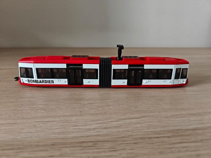 Modeltram Siku 1895 Bombardier 1:87, Hobby en Vrije tijd, Modelbouw | Auto's en Voertuigen, Zo goed als nieuw, Overige typen, Groter dan 1:32