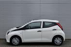 Toyota AYGO 1.0 VVT-I X 5DRS. / 1e EIGENAAR / NL AUTO / GEEN, Voorwielaandrijving, 4 stoelen, Wit, Origineel Nederlands