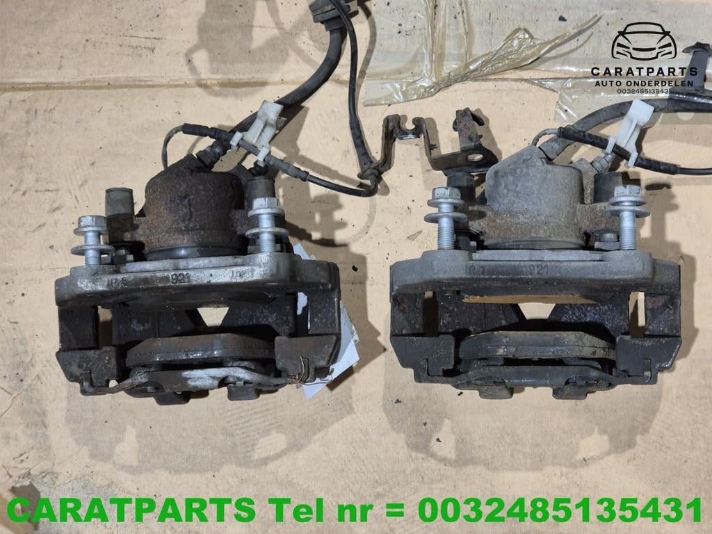 6778145 6769091 E93 E92 remklauw E91 E90 remklauw F30 E87, Petuelring 130
80788  Munich, DE, Gebruikt, Info@bmw.de, Ophalen of Verzenden