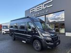 Adria Twin 640 SLB (bj 2023), Caravans en Kamperen, Automaat, Buscamper of Camperbus, Koelkast, Bedrijf