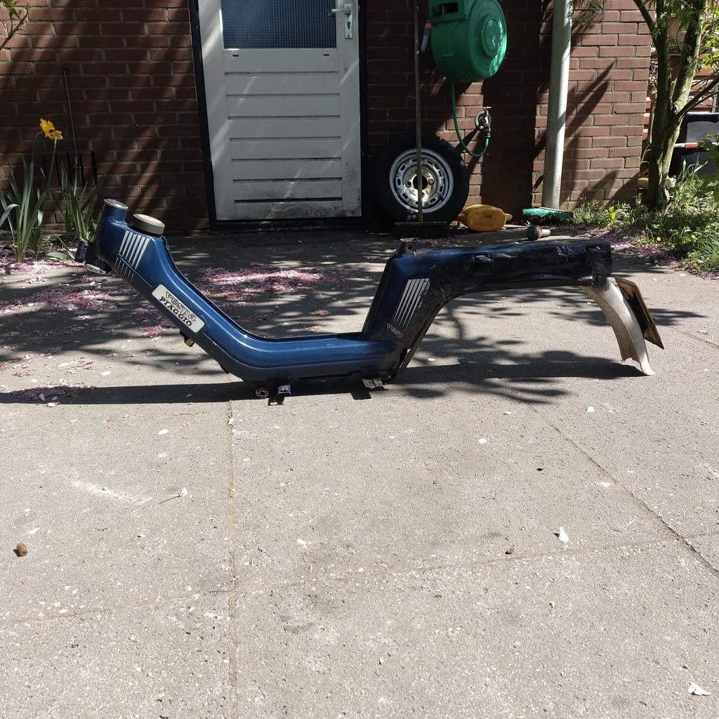 Vespa si frame met geldig geel kenteken., Ophalen, Gebruikt, Frame, Overige merken