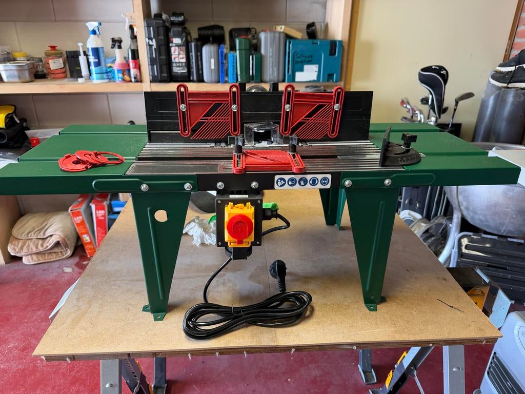 Bovenfrees tafel. Nieuw!!, Doe-het-zelf en Verbouw, Gereedschap | Freesmachines, Ophalen, Nieuw, Elektrisch, Bovenfrees