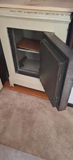 Kluis, Ophalen, Gebruikt, Vrijstaande haard, Houthaard