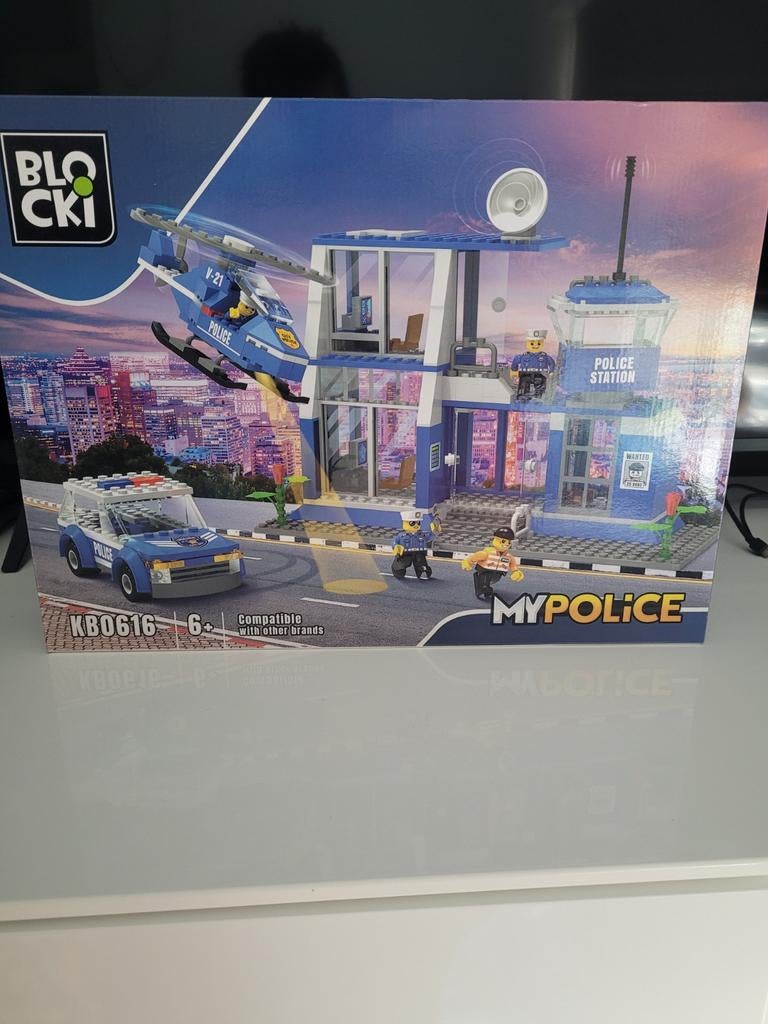 Blocki politie bouw pakket, Ophalen