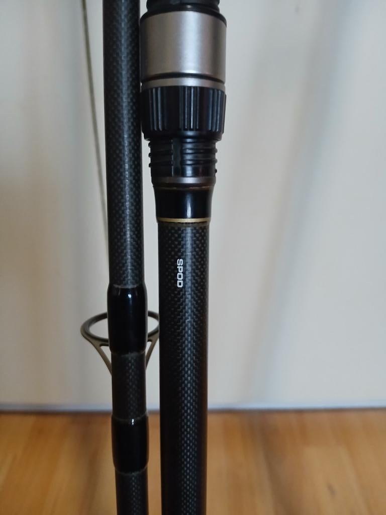 2 spodhengels: Fox Horizon en Nash Enty 5 lb 12 ft, Watersport en Boten, Ophalen of Verzenden