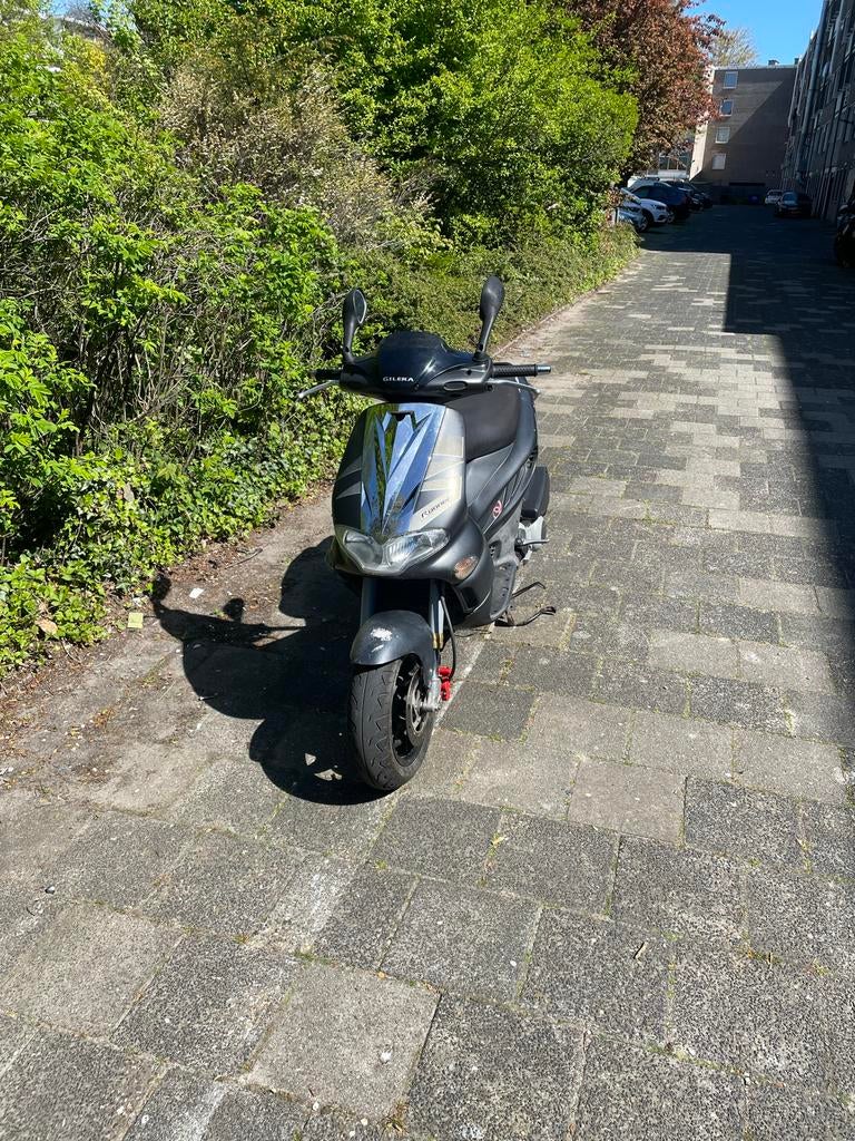 Gilera Runner VX/VXR 4T DD 125/180/200 - Duitse Import, Fietsen en Brommers, Ophalen of Verzenden, Gebruikt, Piaggio