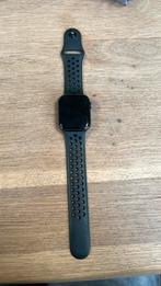Apple Watch SE Nike 44mm, Sieraden, Tassen en Uiterlijk, Smartwatches, Ophalen, Gebruikt, Zwart, IOS