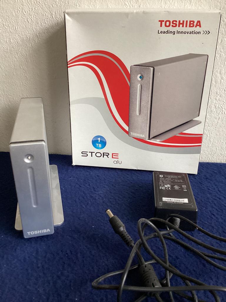 TOSHIBA externe harde schijf- 1 TB, Computers en Software, Harde schijven, Ophalen of Verzenden, Desktop, 1 TB, USB