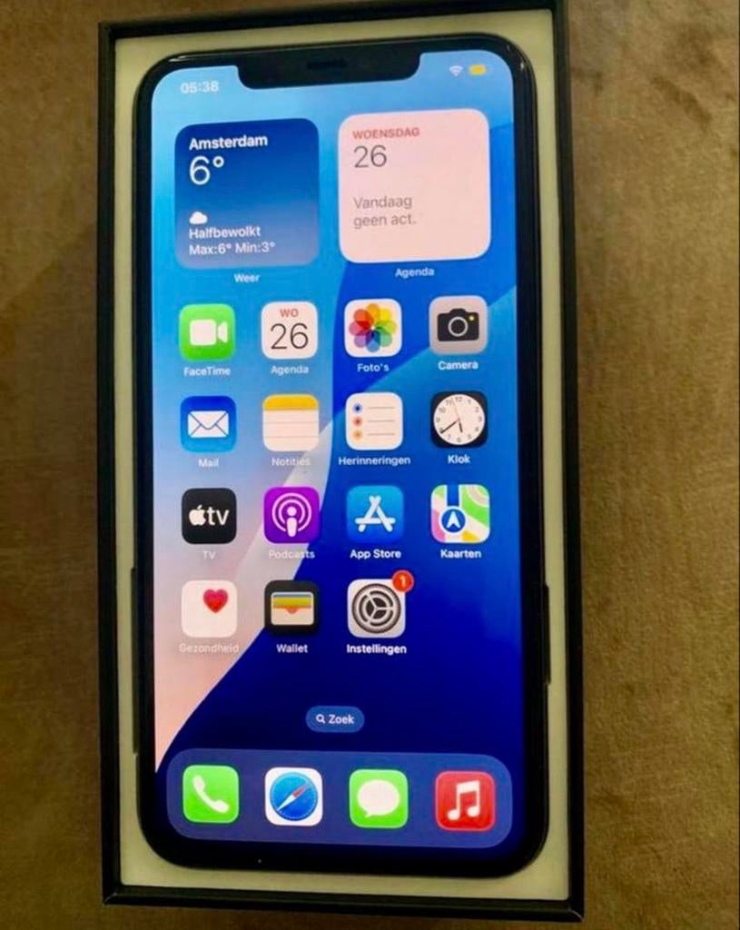iPhone 11 Pro Max 64GB Groen - Z.G.A.N. + Hoesje & Protector, IPhone 11 Pro Max, Ophalen of Verzenden, Zo goed als nieuw, 64 GB