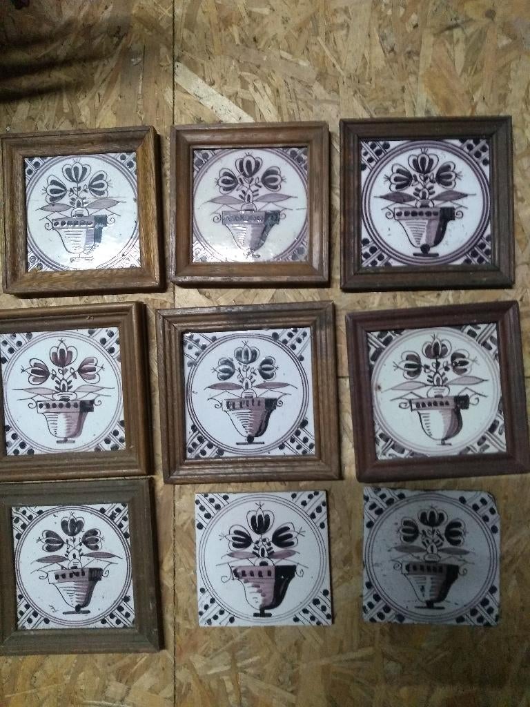 Partij ANTIEKEN TEGELTJES BLOEMENVAAS., Antiek en Kunst, Ophalen of Verzenden