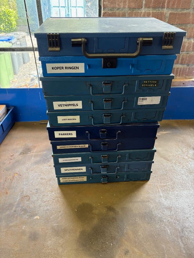 10 Stuks assortimentdozen staal, Ophalen, Gebruikt, Niet van toepassing, Niet van toepassing