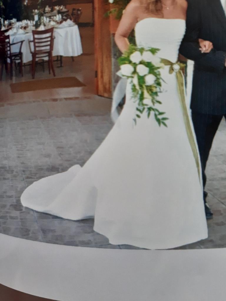 roomkleurige trouwjurk, Trouwjurk, Wit, Ophalen of Verzenden, Onbekend