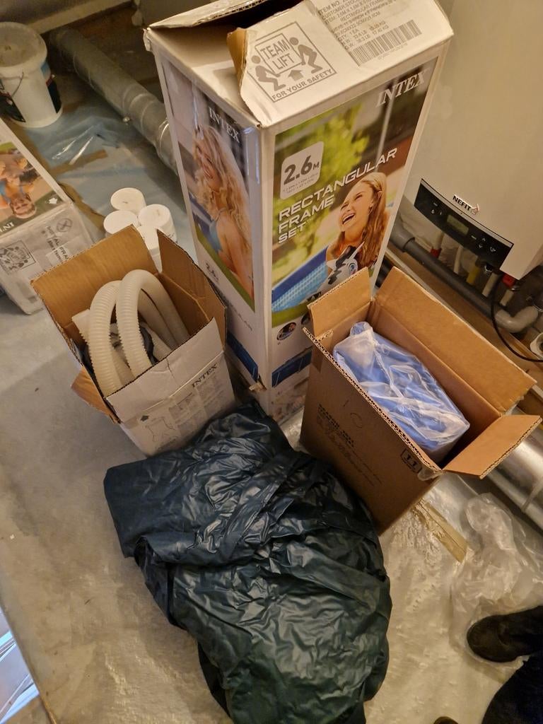 Intex Zwembad Compleet Pakket Rechthoekig 2.6m, Tuin en Terras, Zwembaden, Ophalen, Nieuw, Opzetzwembad, 200 tot 400 cm