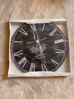 Nieuwe Wandklok 60 cm - Chateau Versailles, Ophalen of Verzenden, Nieuw, Wandklok