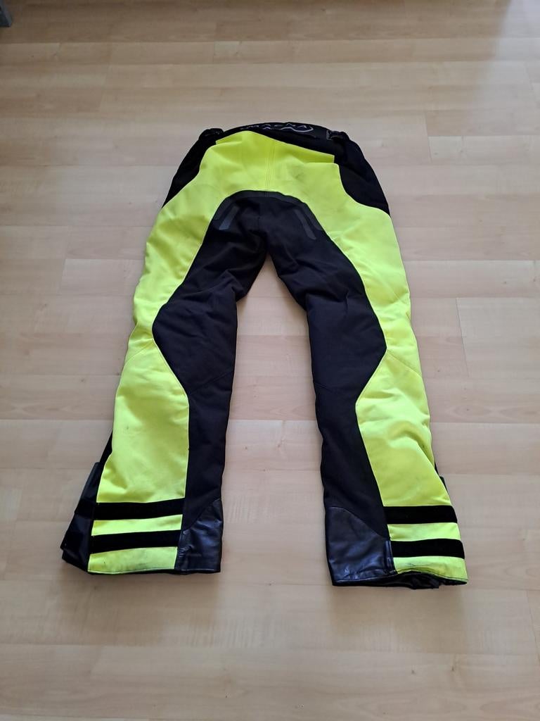 Macna motorbroek maat L, Motoren, Kleding | Motorkleding, Ophalen of Verzenden, Tweedehands, Broek | textiel