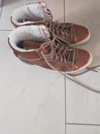 Bruine schoenen Björn Borg, Ophalen of Verzenden, Zo goed als nieuw, Bruin